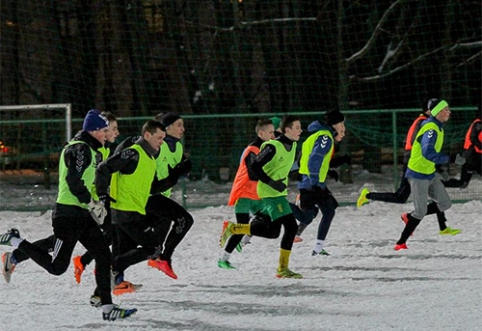 F.B.K. „Kauno“ futbolininkų pasiruošimas I lygos sezonui įgauna pagreitį (VIDEO)