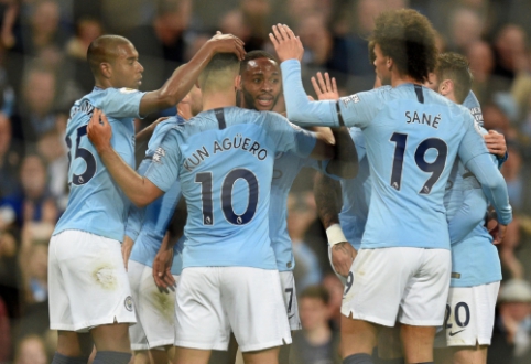 "Man City" subombardavo "Southampton" vartus, "Chelsea" įveikė "Crystal Palace"