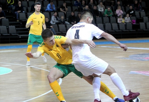 Kirgizai nepasigailėjo Lietuvos futsal rinktinės