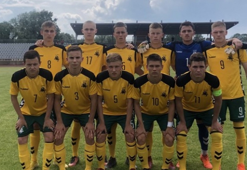 U-19 rinktinė tėškėsi veidu į purvą