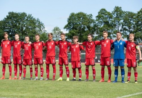 Neįtikėtiną pralaimėjimą patyrusi U-17 rinktinė liko paskutinė