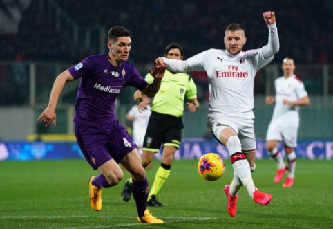 Mažumoje likusi "Fiorentina" sugebėjo atimti taškus iš "AC Milan"