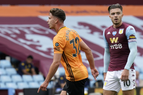 „Wolves“ sudavė skaudų smūgį dėl išlikimo kovojančiai „Aston Villa“ ekipai