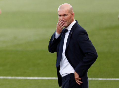 Z. Zidane'as suteikė sirgaliams vilties vėl išvysti C. Ronaldo Madride