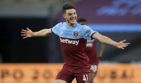 „West Ham“ nustatė milžinišką D. Rice'o kainą