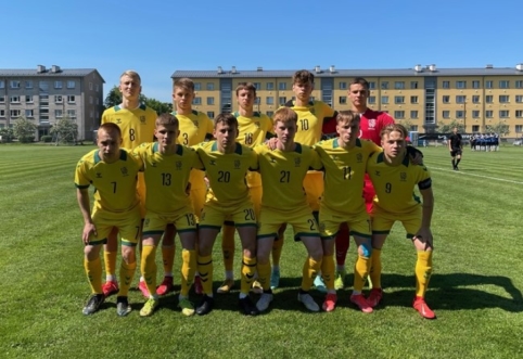 Vaikinų U-19 rinktinė su estais išsiskyrė taikiai 