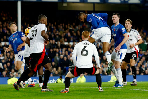 „Everton“ išplėšė tašką mače su „Fulham“