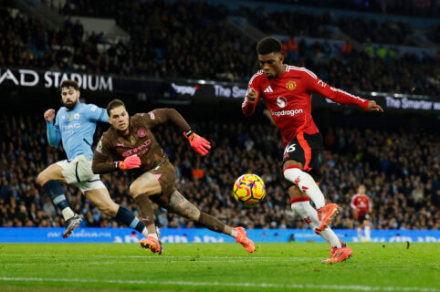 A. Diallo šou mačo pabaigoje lėmė „Man Utd“ pergalę miesto derbyje