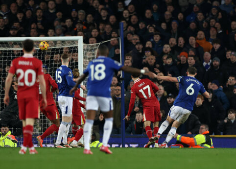 Mersisaido derbyje „Goodison Parke“ – istorinė lygybė