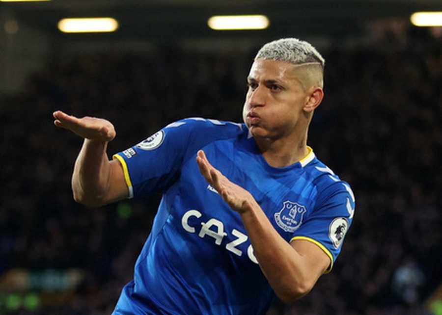 „Tottenham“ pasiekė susitarimą su „Everton“ dėl Richarlisono įsigijimo